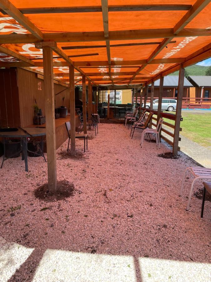 Oasis Motel & Holiday Park Turangi Ngoại thất bức ảnh